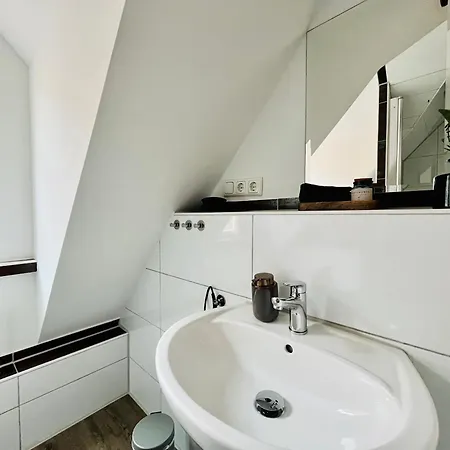 Aycatcherhomes - Luna Boutique Duplex Apt 3Br 2Ba 7G Old Town Marburg Lägenhet