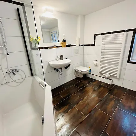 AyCatcherHomes - Luna Boutique Duplex Apt 3BR 2BA 7G Old Town Marburg