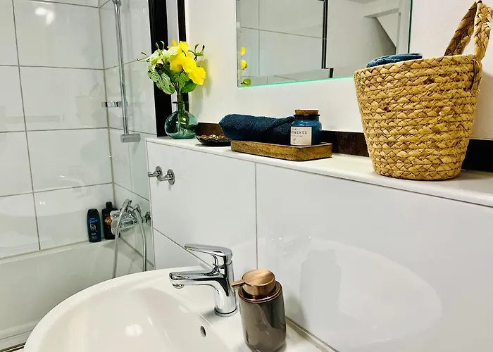 Apartman Aycatcherhomes - Luna Boutique Duplex 3br 2ba 7g Old Town